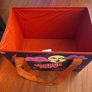 Trader Joe's collapsible bag box